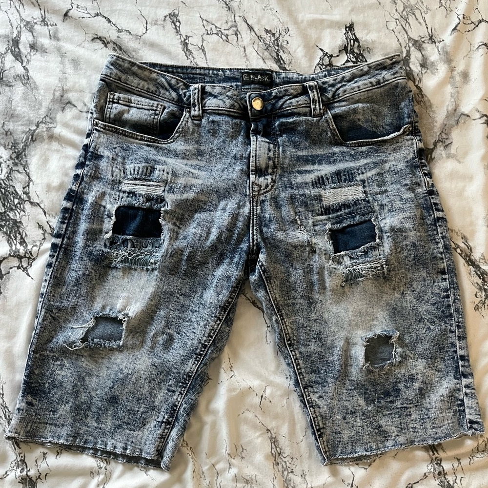 Men’s Size 34 Distressed Jean Shorts